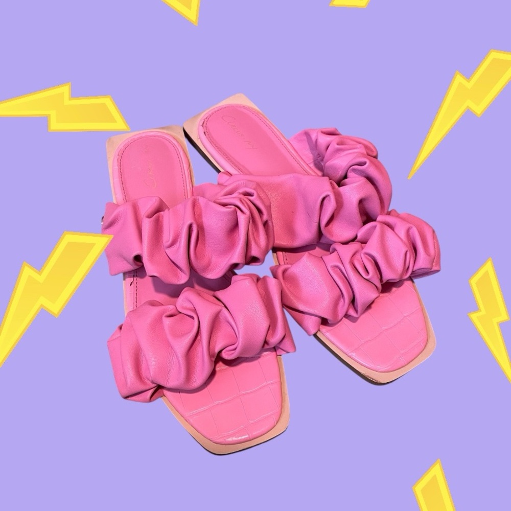 Sam Edelman circus Ruffle Sandals - perfect for summer